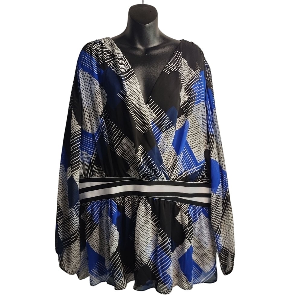 Lane Bryant Womens Plus Size Blouse Blue Black White Wrap V-Neck BOHO Size 26/28